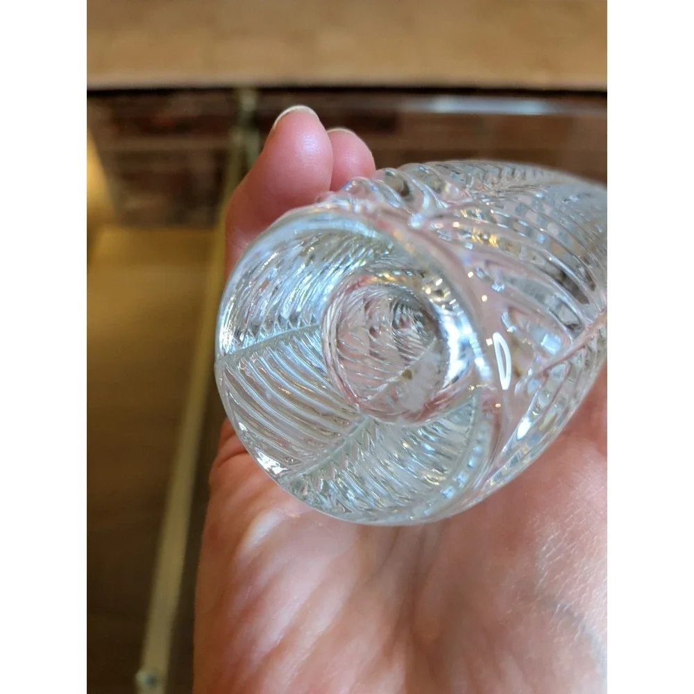 Crystal Ralph Lauren Herringbone Bud Vase, Excellent Condition, 7.5